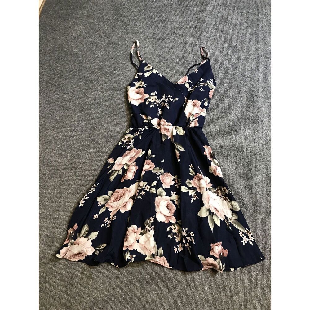Dress Women Size S Short Loose Spaghetti Straps Floral Spring